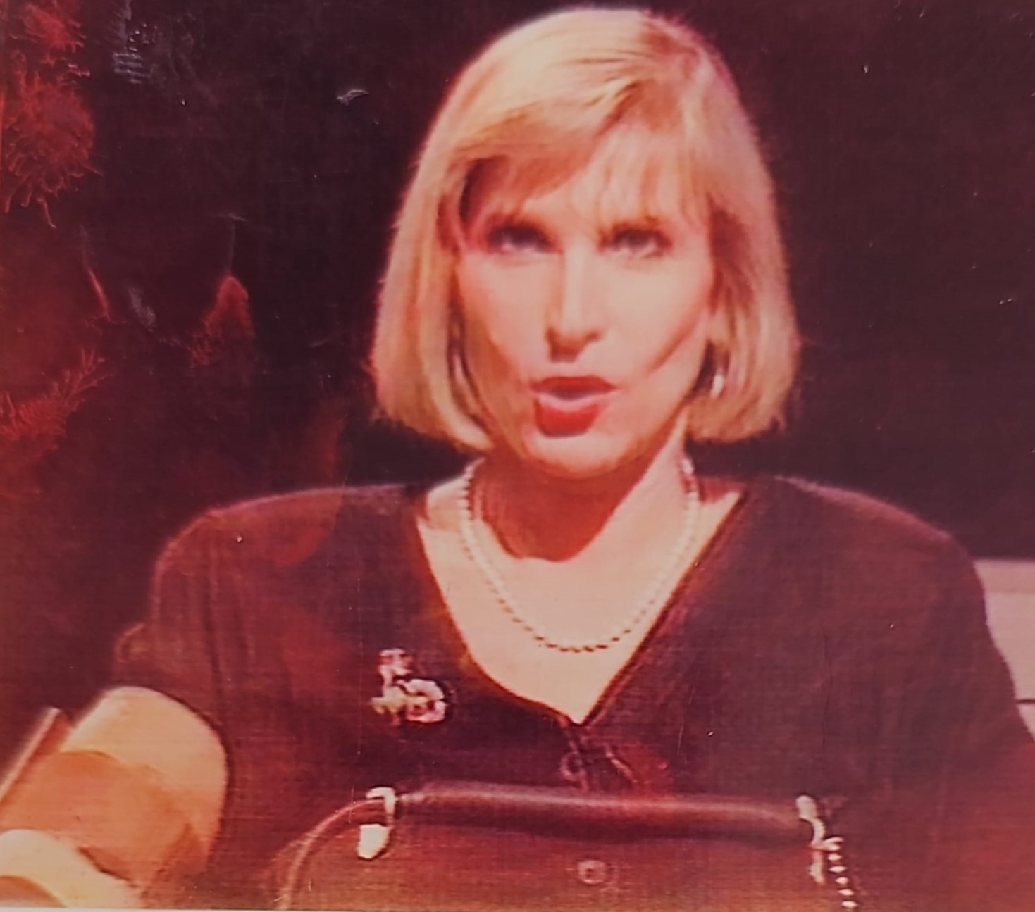 מגישת הערוץ